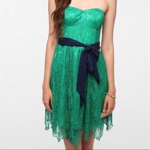 Green lace dress